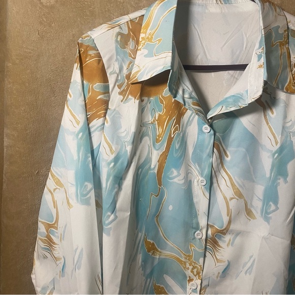 Marble Pattern Button-Up Blouse - Picture 2 of 4